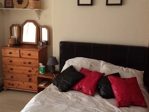 Spacious House, Sleeps 7 People Reading Exteriör bild